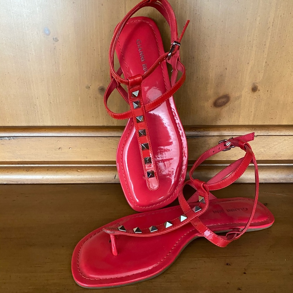 Gianni Bini Sandals